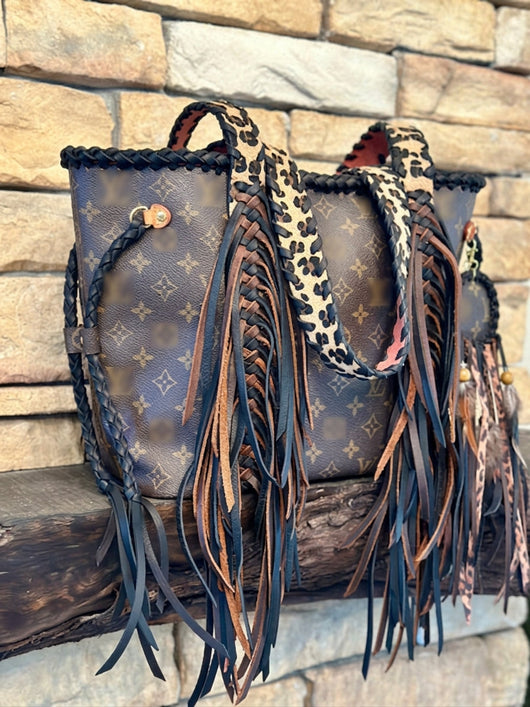 Neverfull Houston Tote Leopard